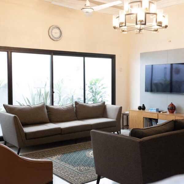 Modern Luxury Sofa