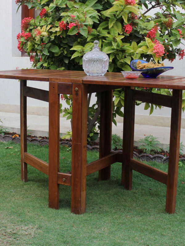 NatureFold Outdoor Wooden Folding Table